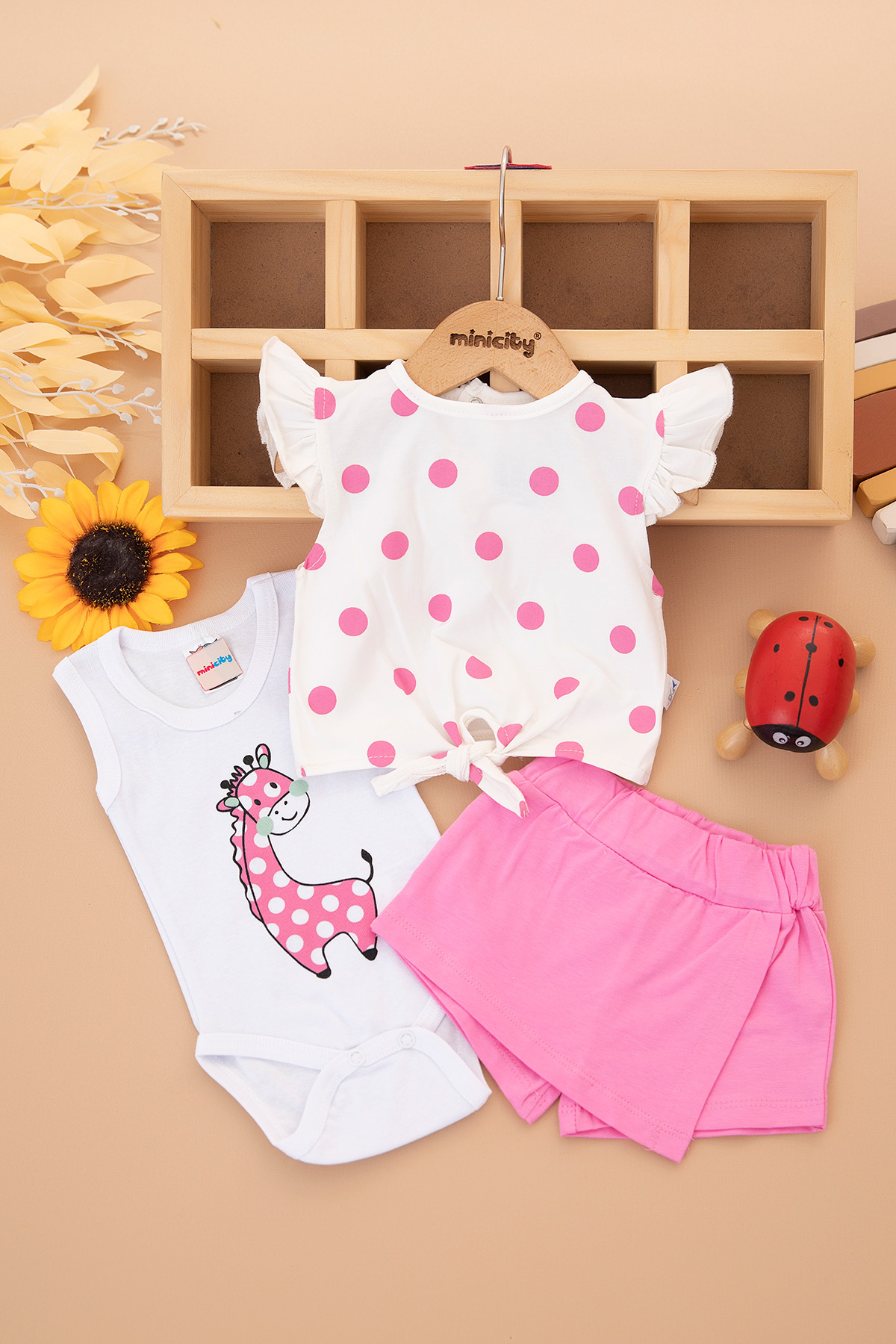 Kız Bebek Puan Baskılı Badili Şortlu Takım   25535 (3 12 Yaş)