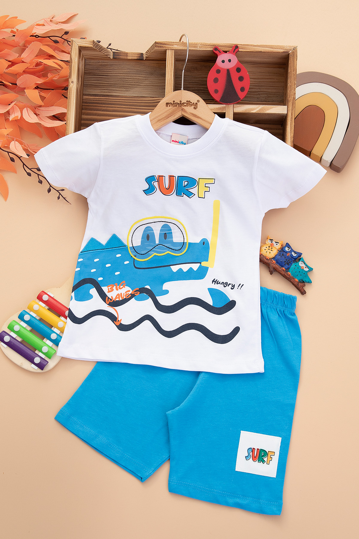 Erkek Çocuk Surf Timsah Baskılı Şortlu Takım (3 10 Yaş)