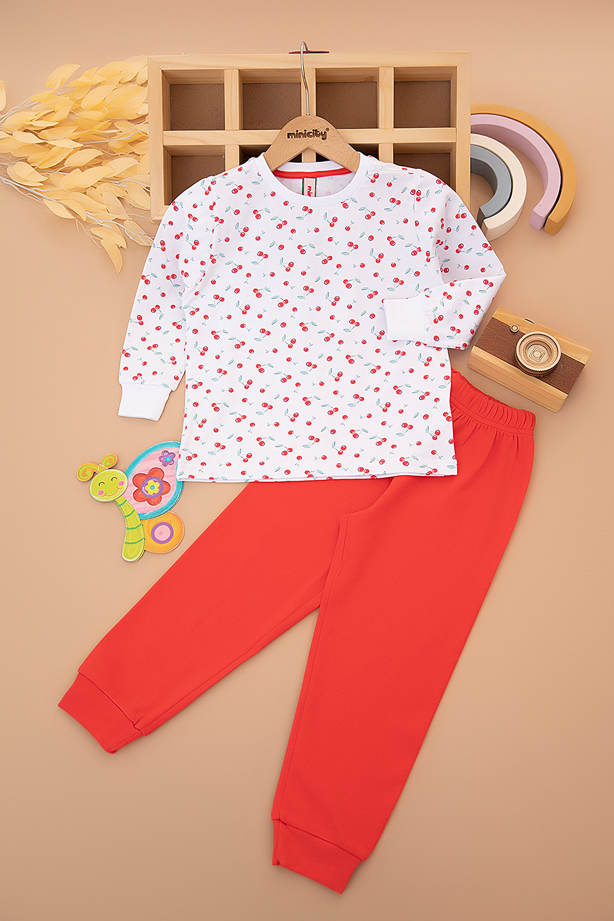 Çocuk Baskılı Uzun Kol Pijama Takım  Hs 57 (2 7 Yaş)
