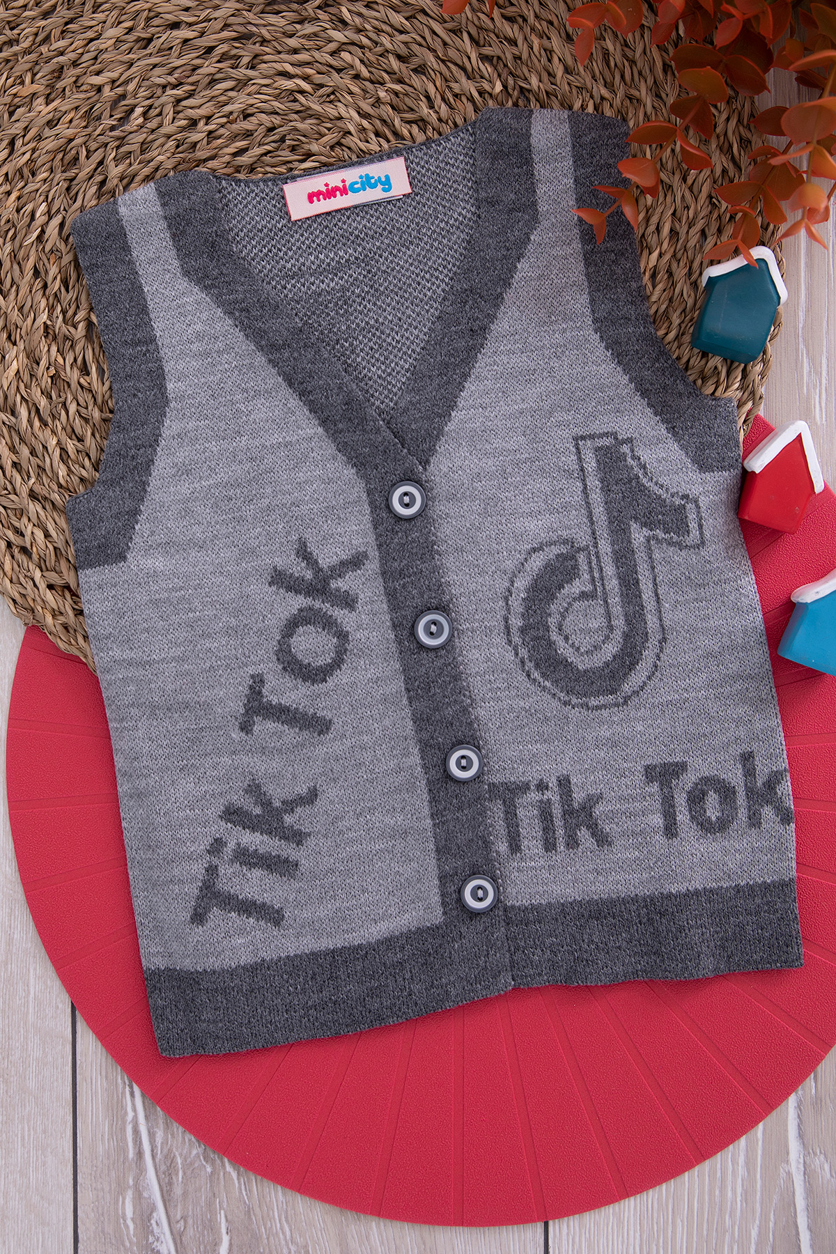 Erkek Çocuk Tik Tok Yelek   0432