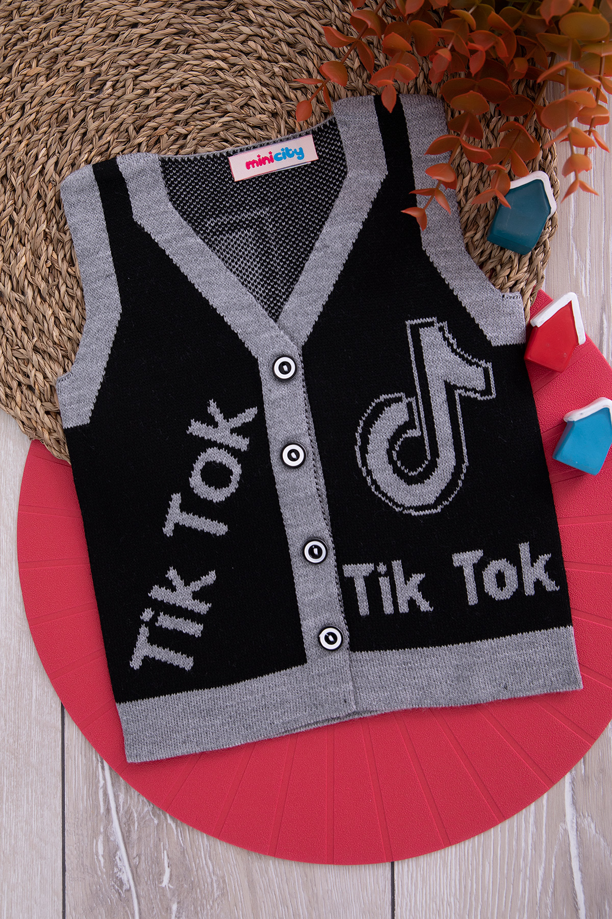 Erkek Çocuk Tik Tok Yelek   0432
