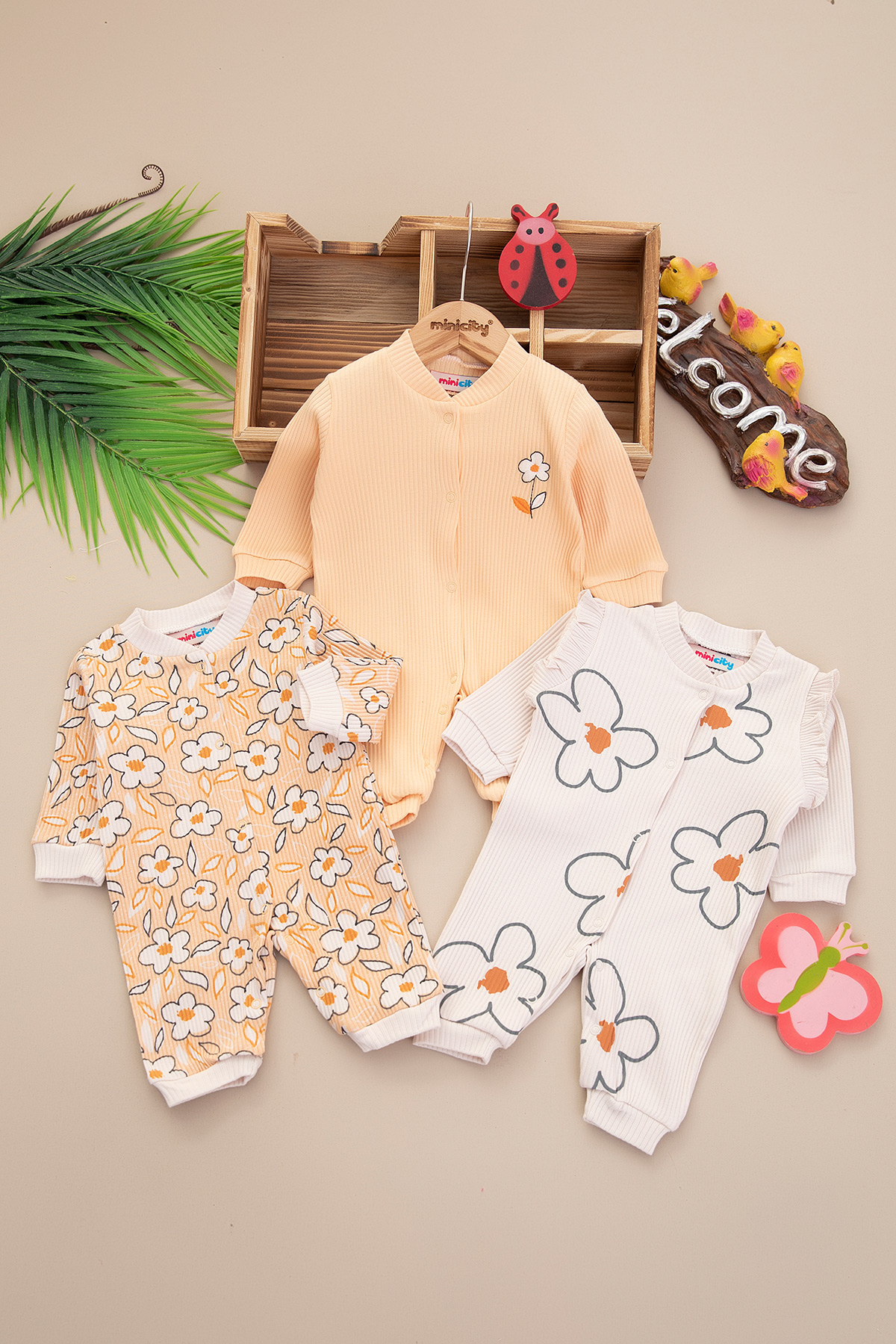 Kız Bebek Hana Papatya Üçlü Tulum   243015 (0 6 Ay)