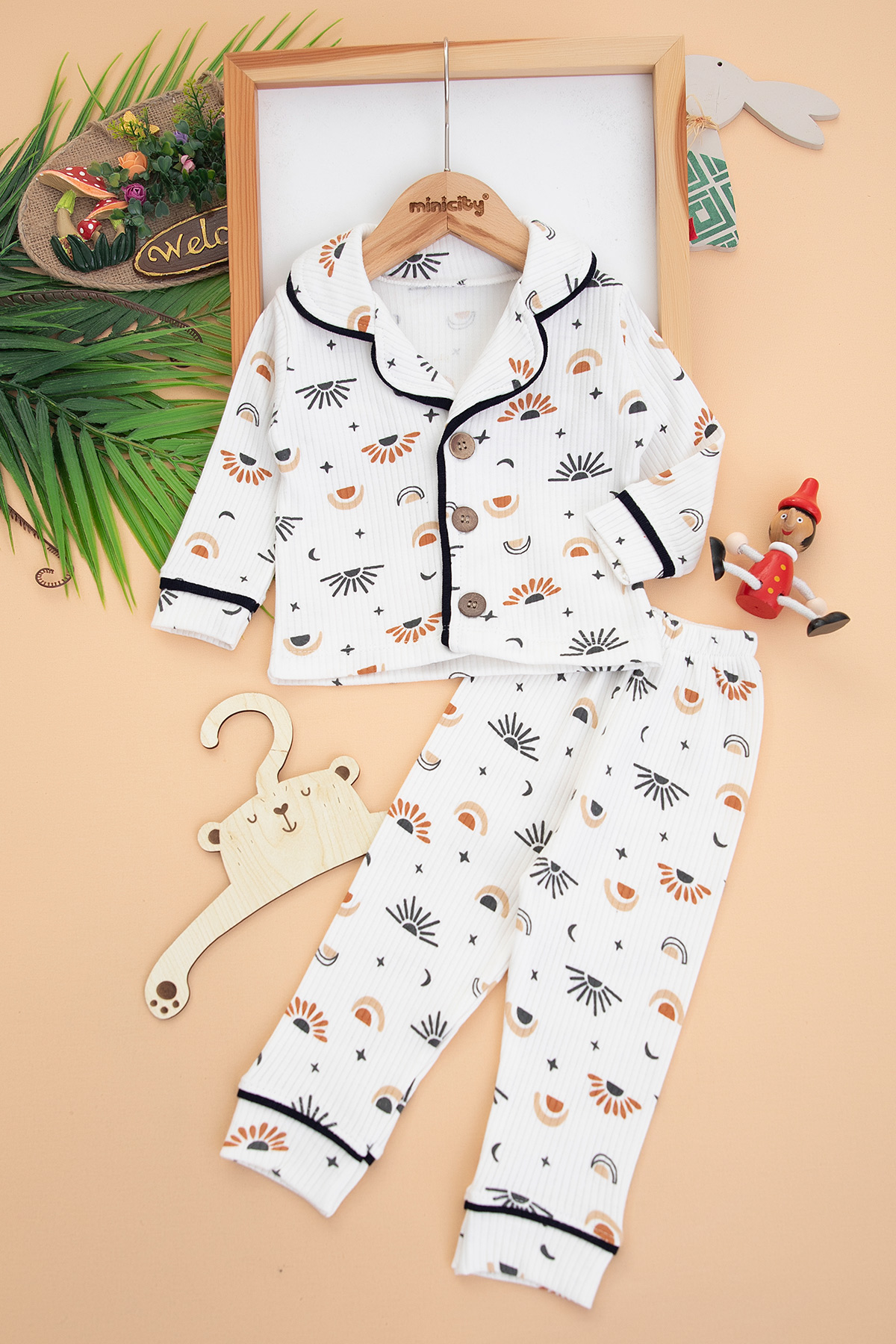 Bebek Biyeli Baskılı Düğmeli Pijama Takımı (6 18 Ay)